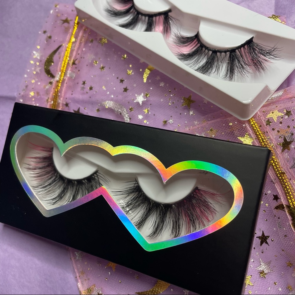 Lash Bundle - Picture 4 of 4
